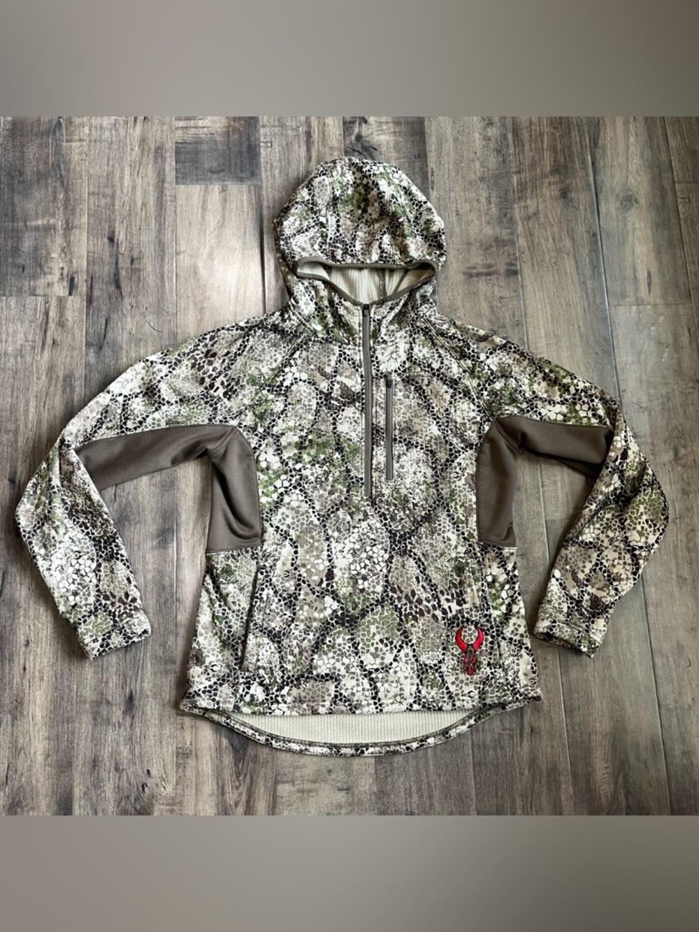 Badlands Women's Flex 1/2-Zip Hoodie in Approach camouflage